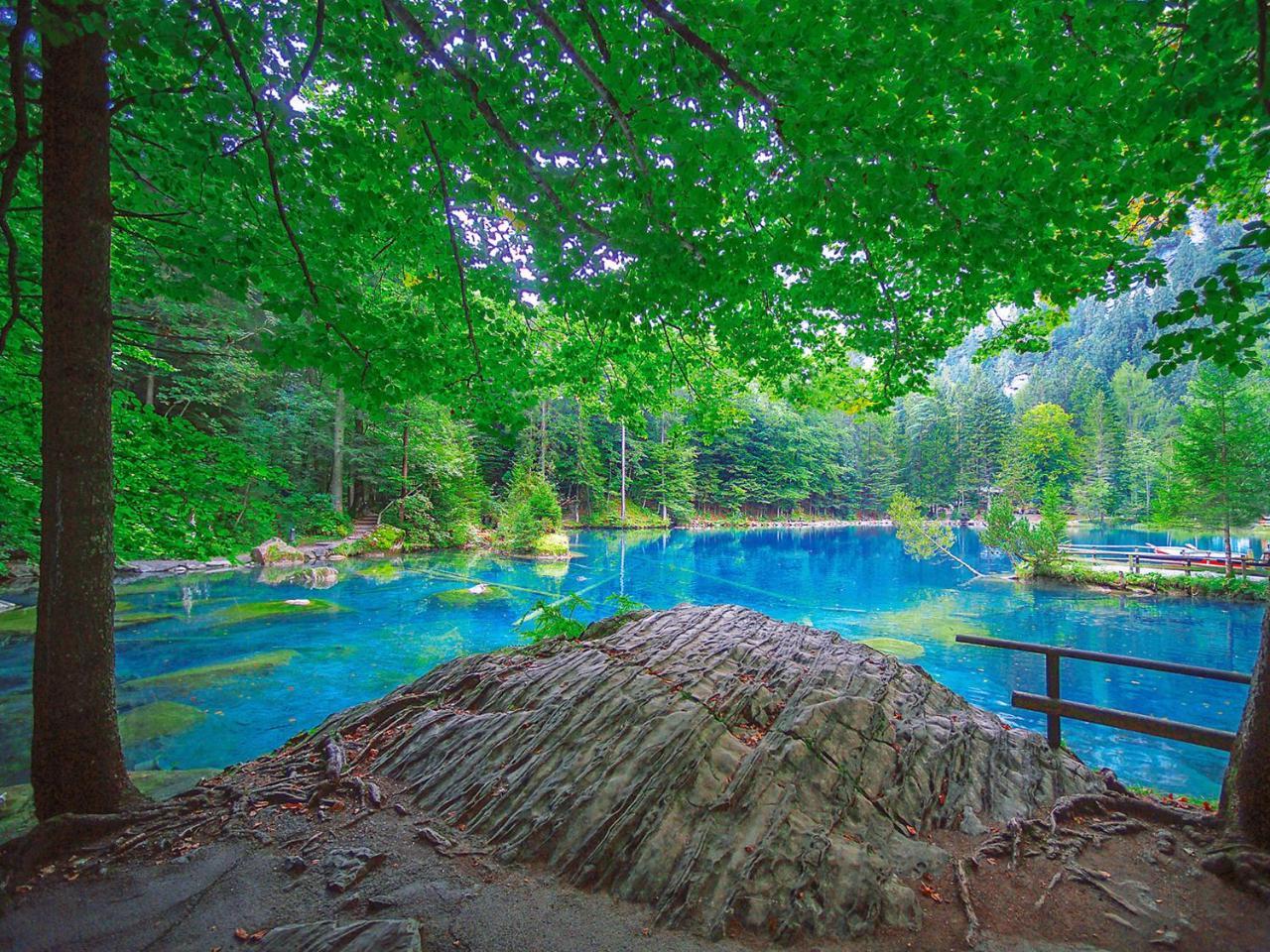 & 3* Blausee